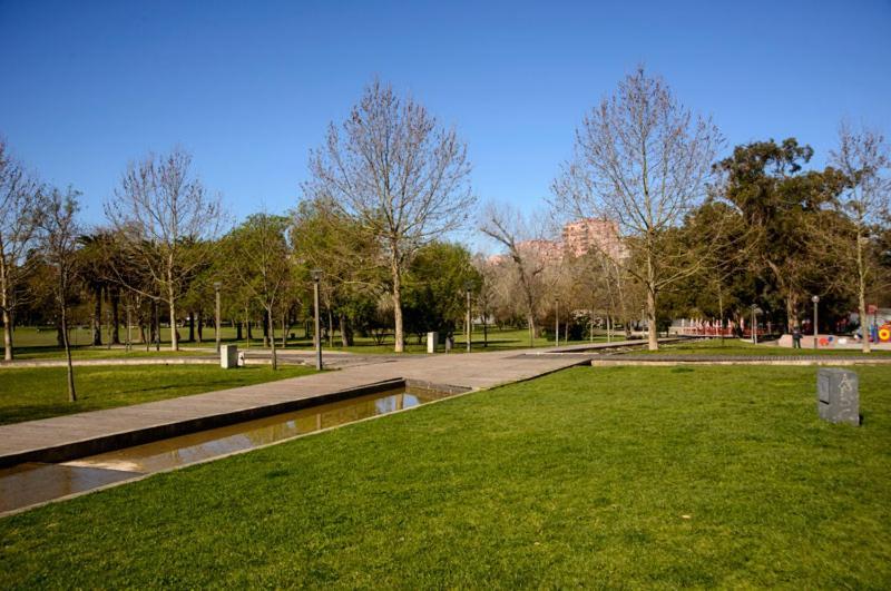 5min Walk To Subway & 10min Drive To Airport Lejlighed Lisboa